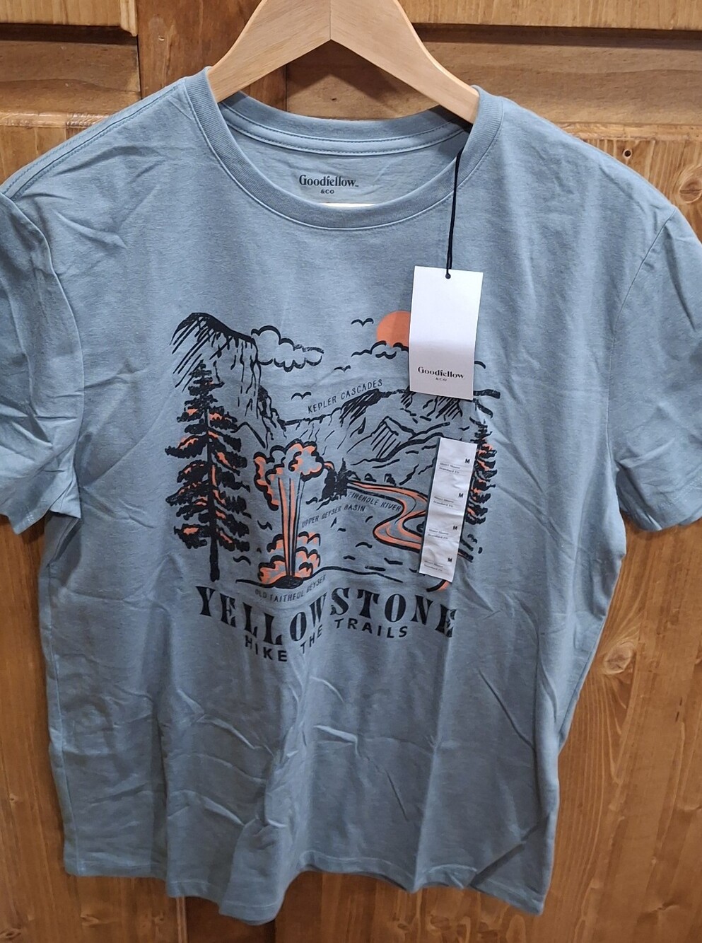 Goodfellow & Co Men's Yellowstone Graphic Tee New With Tags Mems Medium Sage
